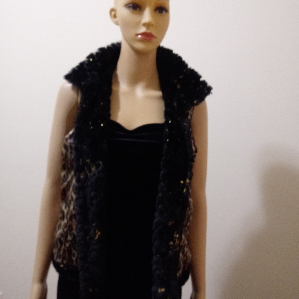 Reversible vest - Picture 2 of 4